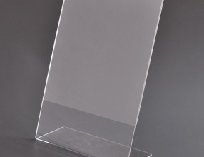 Acrylic L stand – vertical P6